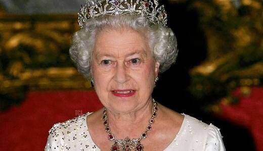 بخشی از گران‌ترین جواهرات ملکه الیزابت را ببینید