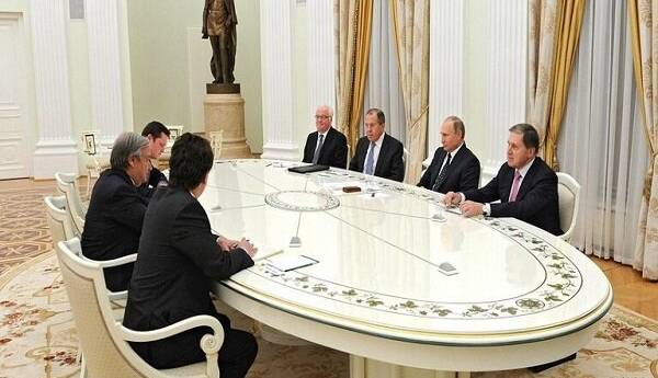 پوتین: به حصول نتایج مثبت در مذاکرات امیدواریم