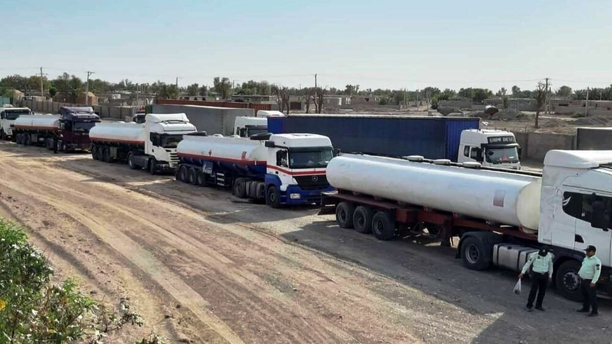 گمرک: بازگرداندن بنزین ایران از سوی افغانستان صحت ندارد