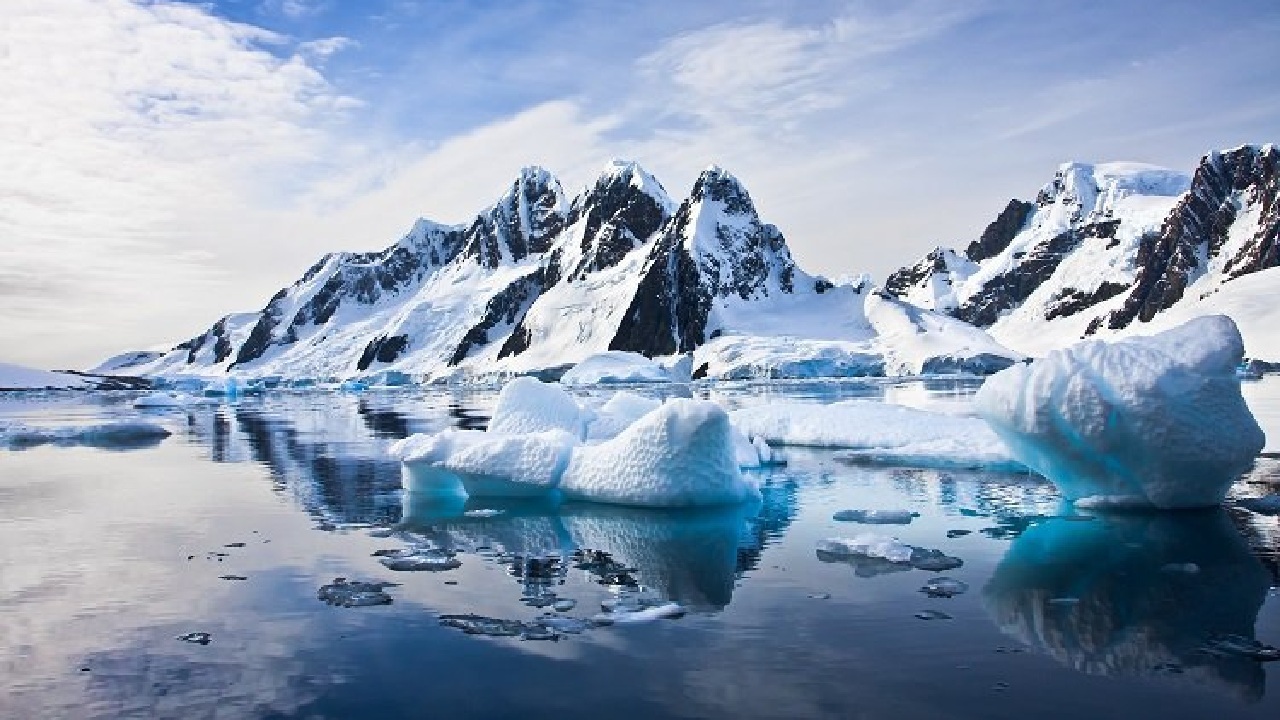 قطب جنوب در آستانه دریافت اولین کابل اینترنتی زیردریایی