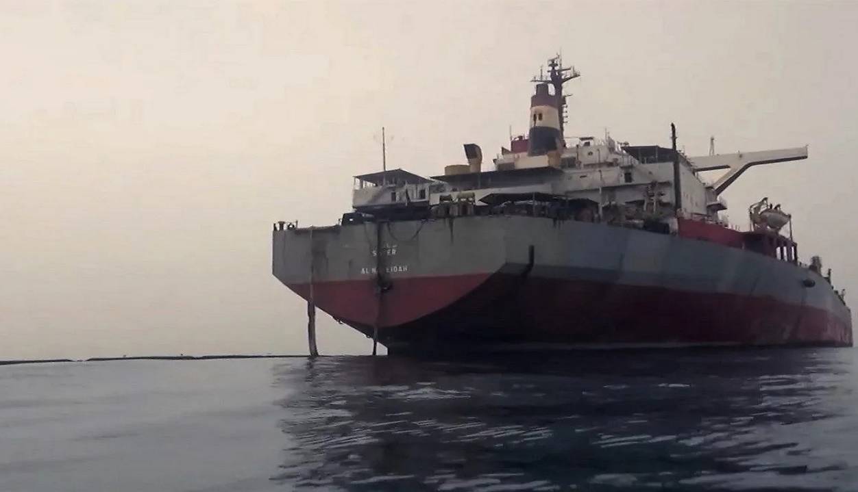 ائتلاف سعودی حدود ۲ میلیون بشکه دیگر از نفت یمن را غارت کرد