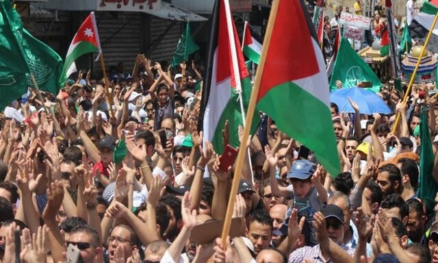تظاهرات اردنی‌ها علیه توافق اخیر امان و تل‌آویو در زمینه تبادل انرژی و آب