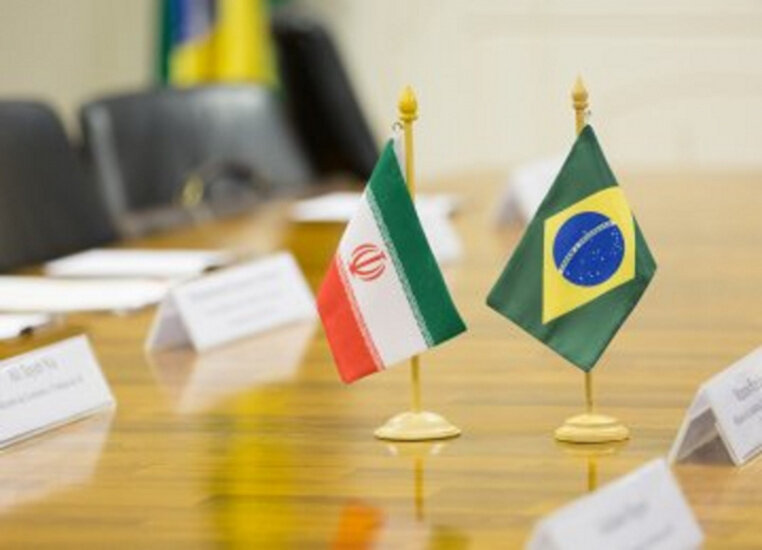 سفیر برزیل: استوار نامه ام را با جمله «آبادان برزیلته» به رئیس جمهور ایران تقدیم کردم