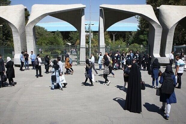 گزارش فارس از تجمعات دانشجویی در دانشگاه‌های تهران