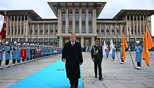 10میلیون لیر، هزینه روزانه کاخ اردوغان