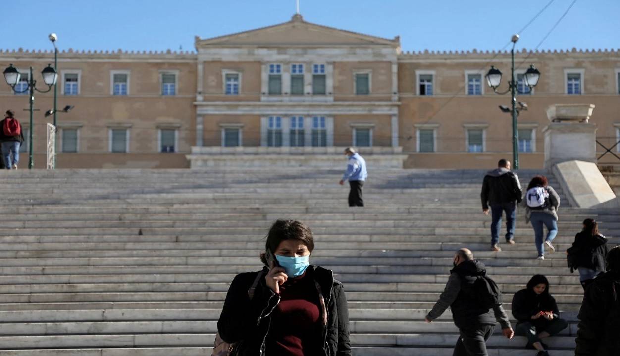 جاسوسی یونان از هزاران شهروند خود به اسم محافظت از امنیت
