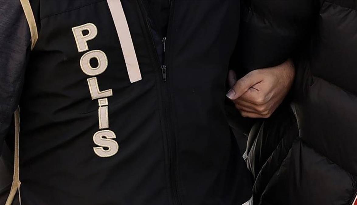 دستگیری یک ایرانی در ترکیه به دلیل بلعیدن مواد مخدر