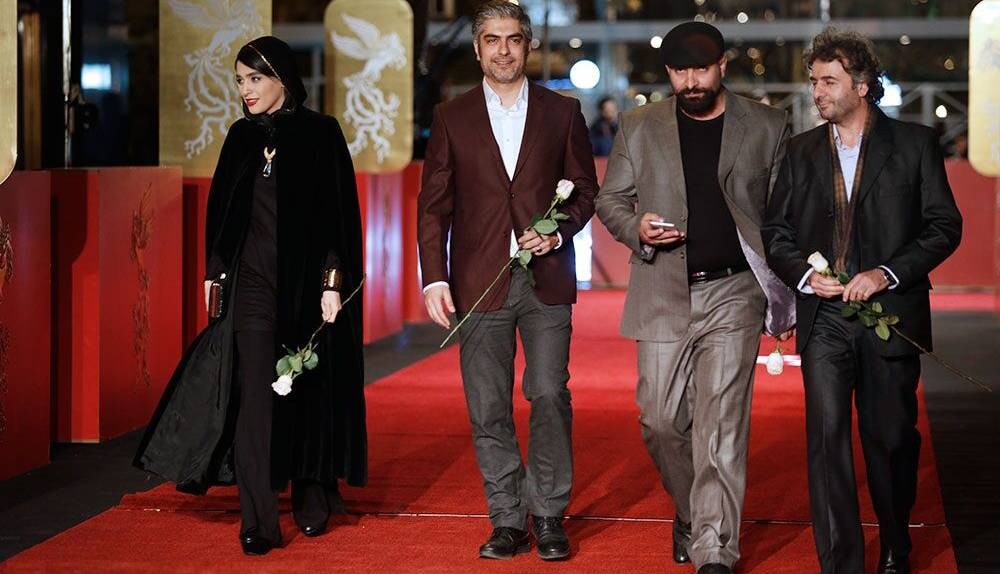 ادعای مدیر روابط عمومی جشنواره فیلم فجر: «حاتمی‌کیا» و « پرستویی» از فرش قرمز ناراضی بودند