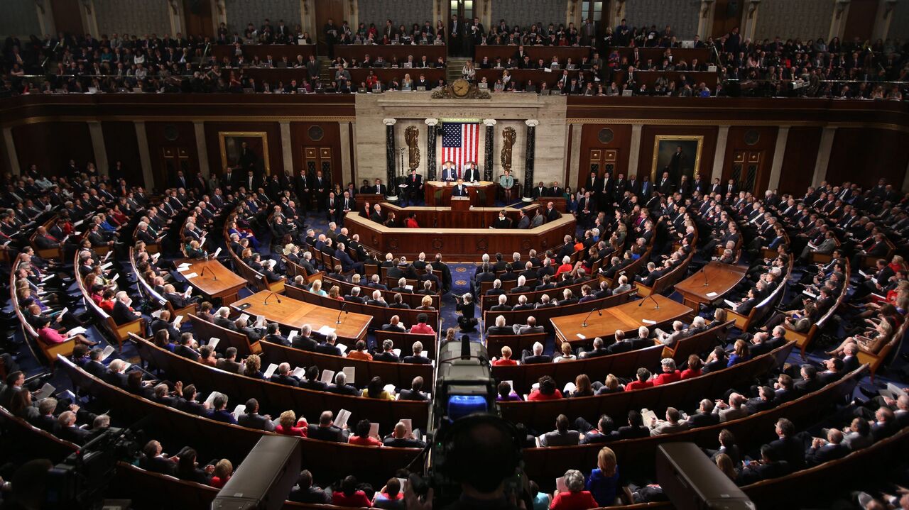 نمایندگان کنگره: بایدن برای اعزام نیرو به اوکراین باید مجوز بگیرد