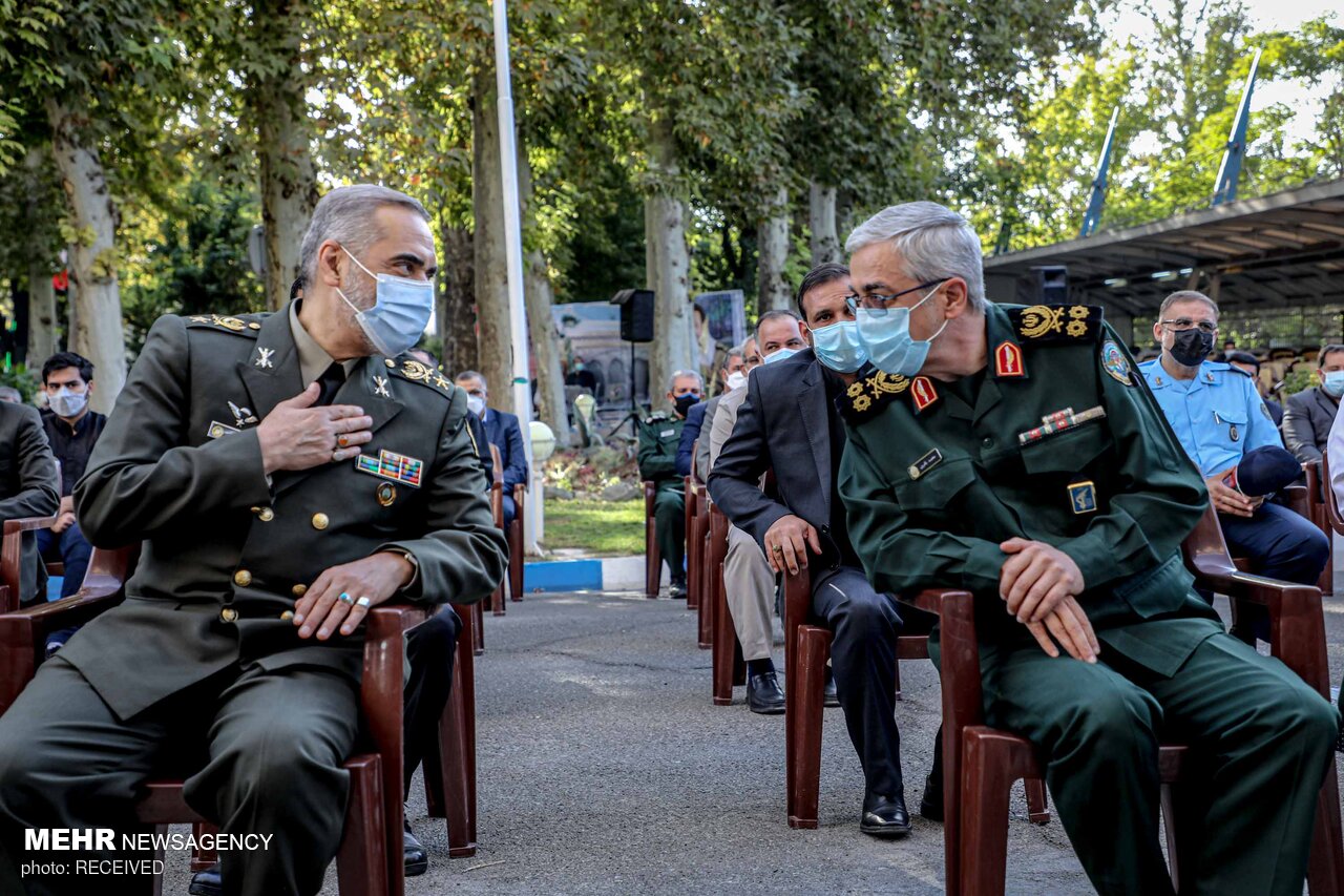 پیام سرلشکر باقری به امیر آشتیانی: توسعه قدرت دفاعی استمرار یابد