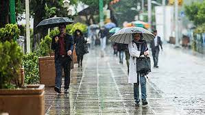 بارش باران و کاهش محسوس دما در برخی شهرها
