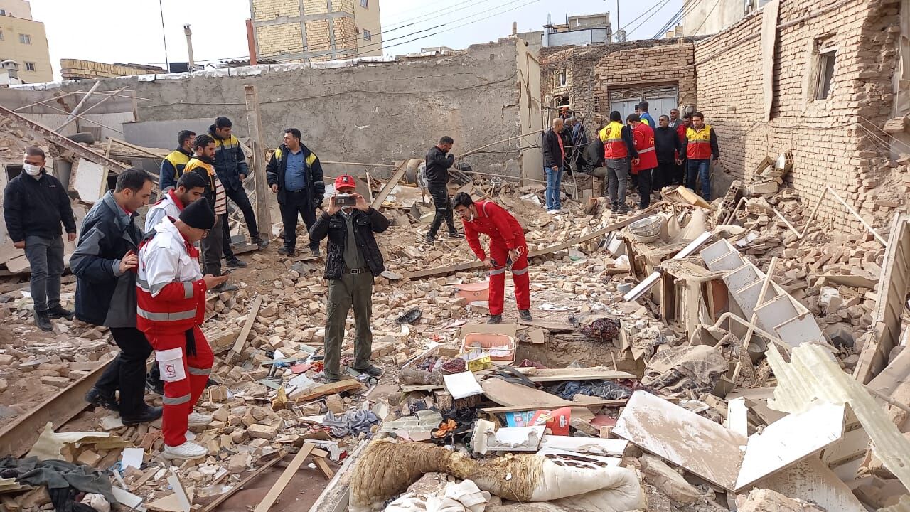 انفجار گاز در تبریز موجب تخریب چهار ساختمان شد