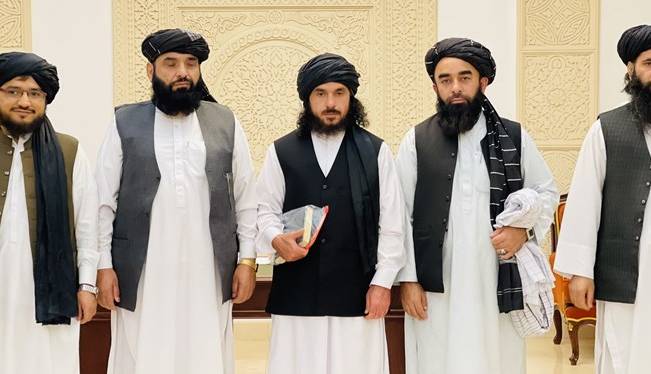 آمریکا یک زندانی گوانتانامو را تحویل طالبان داد