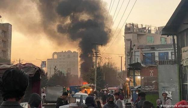 انفجار بمب در کابل و در مقابل دانشگاه