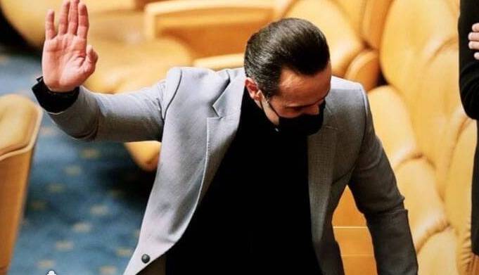 پاسخ تند علی کریمی به درخواست دوباره برای ریاست فدراسیون