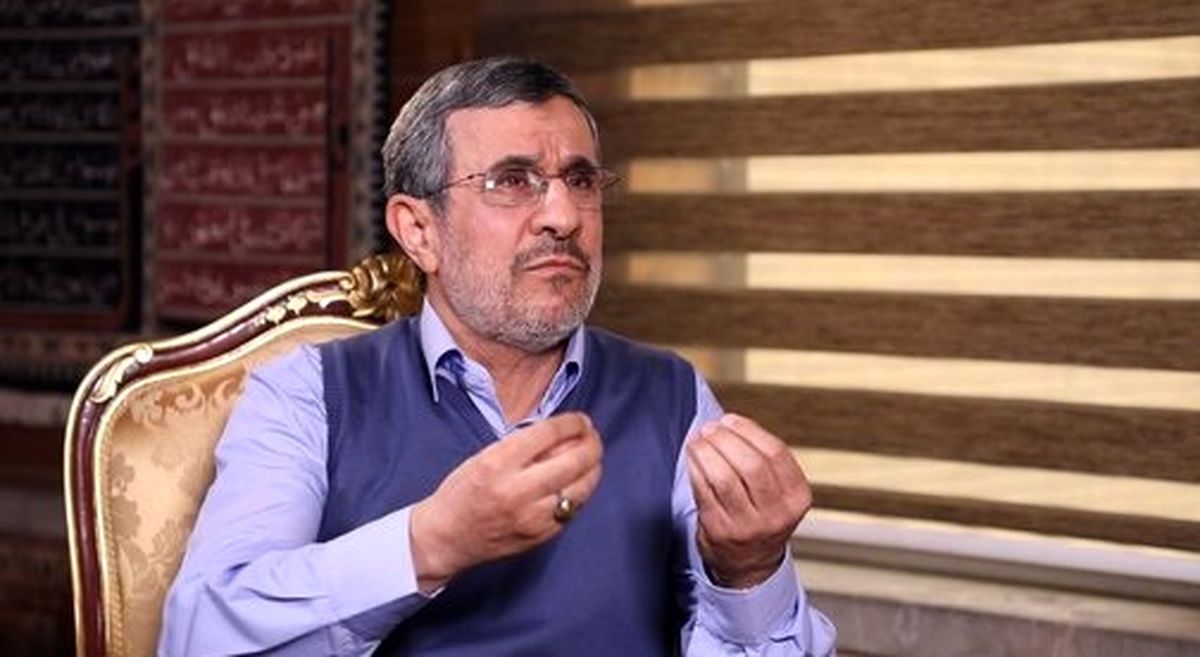 احمدی‌نژاد: ۱۰ سال پیش گفتیم می‌توانیم نفری ۲۵۰ هزار تومان به مردم بدهیم