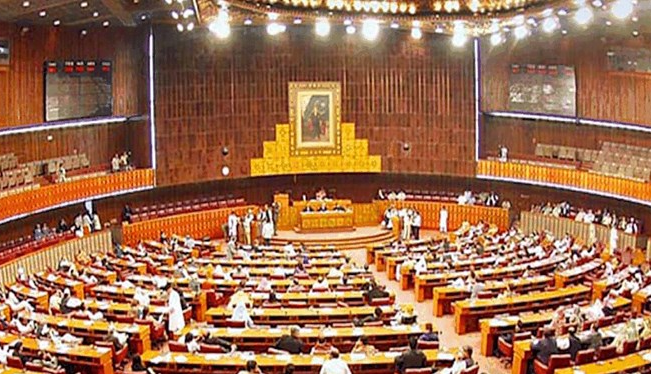 تعیین تکلیف طرح «عدم اعتماد» به دولت در نشست امروز پارلمان پاکستان