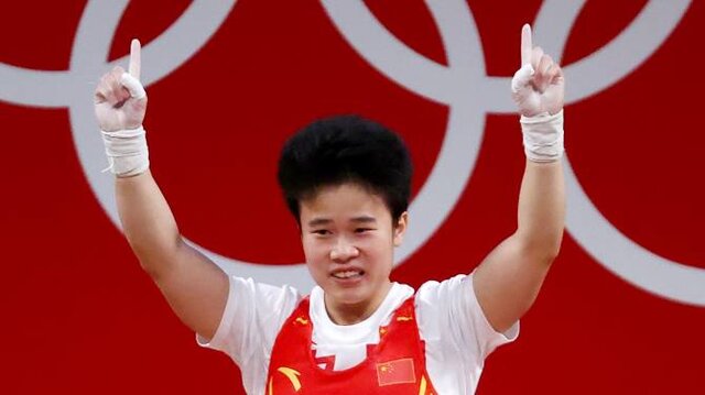درخشش وزنه بردار زن چینی با ثبت ۳ رکورد المپیک و طلا