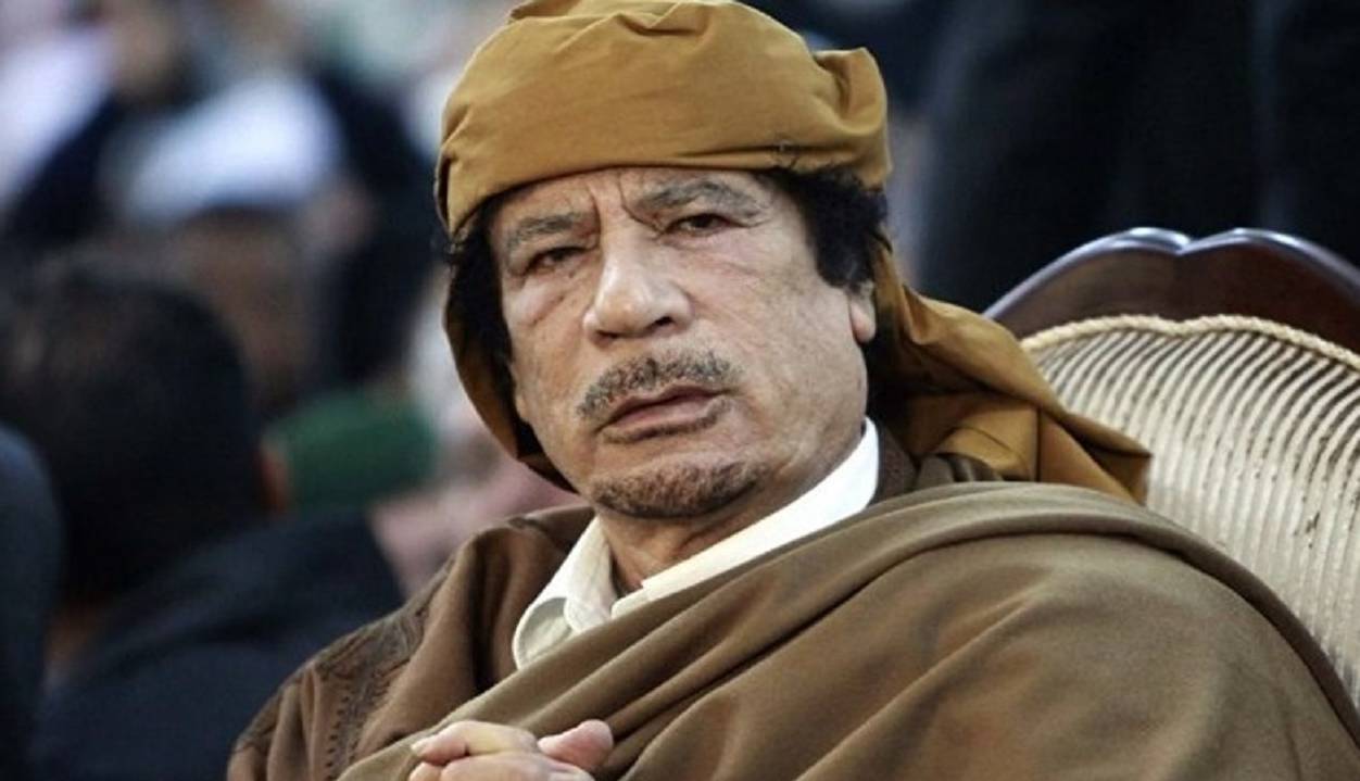 ادعای یک افسر لیبیایی: معمر قذافی زنده است!