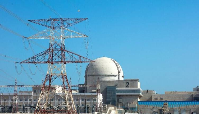 حاکم دبی از راه اندازی دومین نیروگاه هسته ای امارات خبر داد