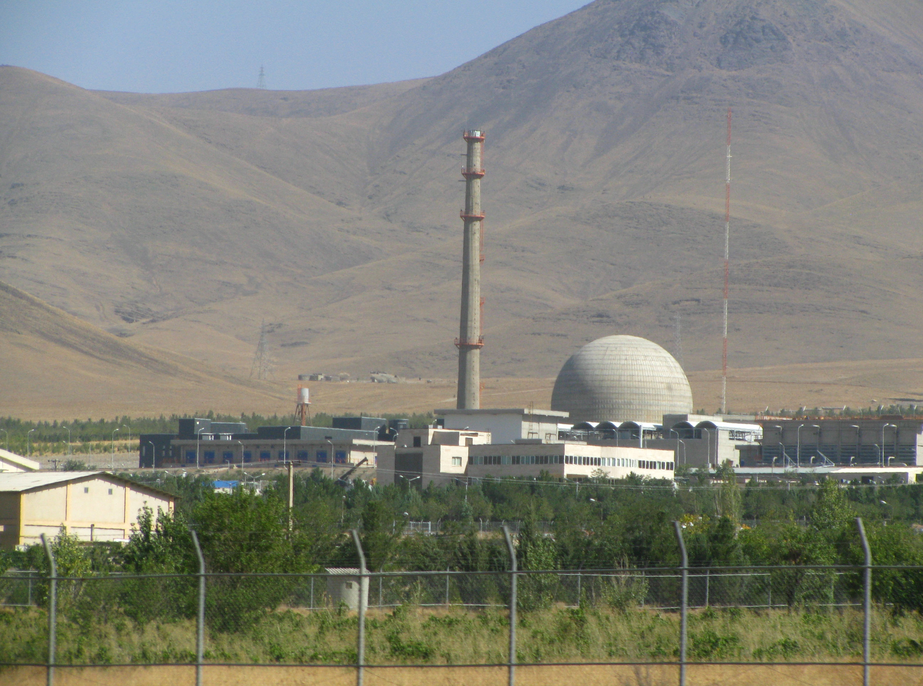 سامانه تشخیص نشت سوخت راکتور، دستاورد جدید دانشمندان هسته‌ای ایران