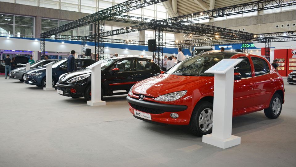 محصولات ایران خودرو و سایپا در نمایشگاه خودروی مشهد کدامند؟