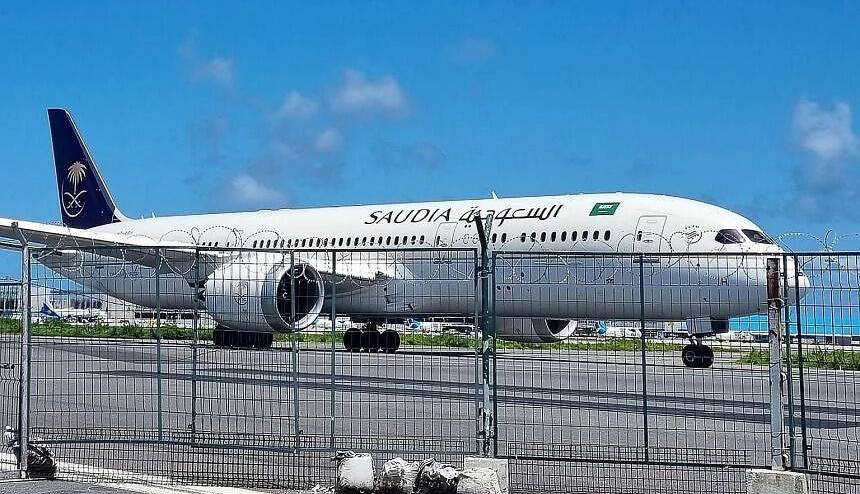 رئیس جمهور سریلانکا با هواپیمای سعودی از کشور خود گریخت