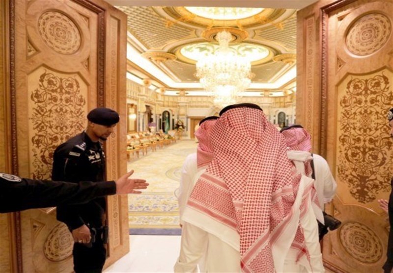 آل سعود در رتبه پنجم ثروتمندترين خانواده‌هاي جهان