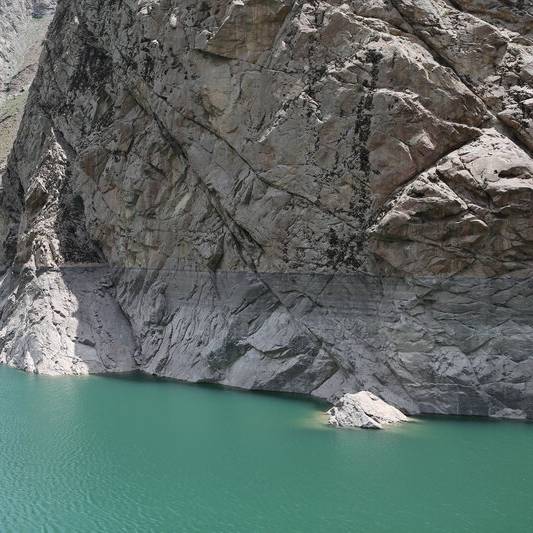 کاهش ۲۱ درصدی حجم آب سدهای تهران نسبت به سال گذشته